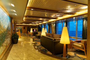 Rezeption & Lounge
