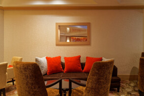 Diamond Lounge