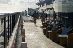 Promenade, Deck 8