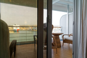 Concierge Suite 855