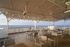 Aussenbereich der Seabreeze-Lounge am Heck