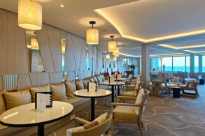 Retreat Lounge