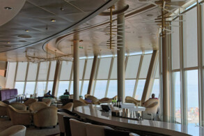 Suite Lounge