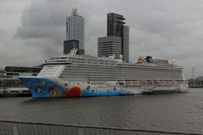 Norwegian Breakaway