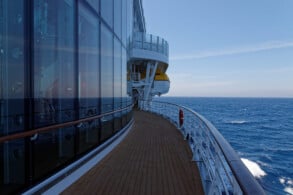 Promenade Lanai-Deck