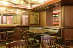 Michael's Genuine Pub