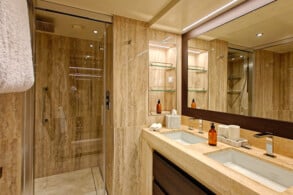 Cove Residence Suite mit Whirlpool