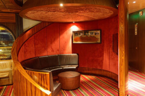 687 Lounge - Sports Bar