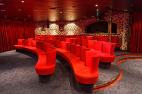 Advenure Ocean Theater