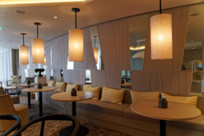 Retreat Lounge