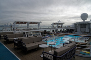 Haupt-Pooldeck