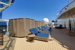 Yacht Club Sundeck