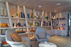 Panoramic Lounge