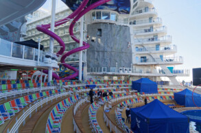 Aqua Theater