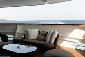 Grand Salon - Outside