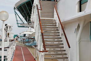 Aussentreppe zur Viking Crown Lounge