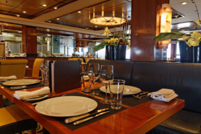 Cagney's Steakhouse