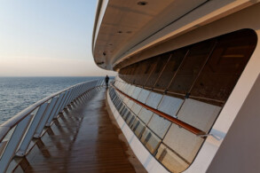 Promenade Deck 8 hinten