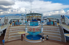 Pooldeck
