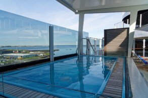 Pool, Deck 17