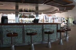 Pool-Bar
