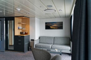 Balcony Deluxe 7105