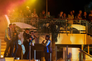 Welcome-Party am Pooldeck