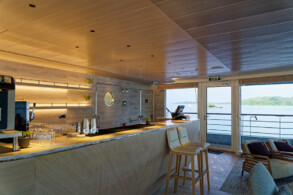 Panoramic Lounge