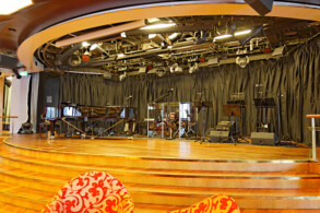 Europa Lounge Bühne