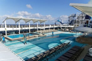 Pooldeck