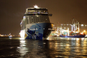 Schiff & Waterfront