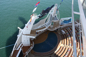 Aqua Theater - Sprungtürme- Oasis of the Seas