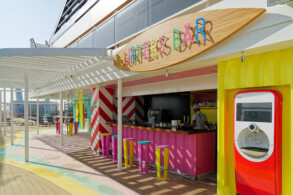 Surfers Bar