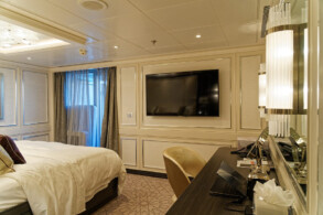 Master Suite 966