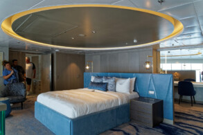 Royal Loft Suite 1820