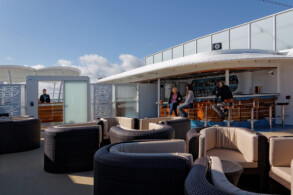 Vibe Beach Club