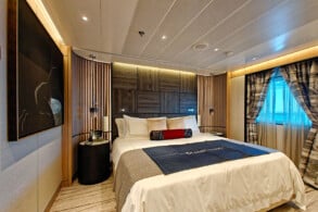 Oceania Suite 11080