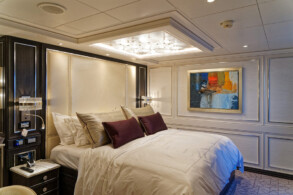 Master Suite 966