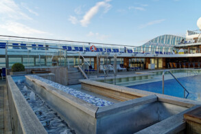 Pooldeck