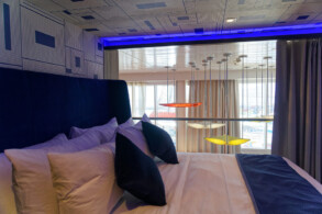 Ultimate Family Suite 17033