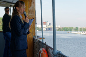 Reiseleiterin Martina