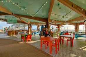 Thrill Island, Basecamp