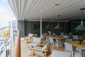 Retreat Lounge