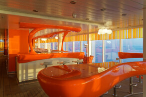 Aperol Spritz Bar, Deck 17