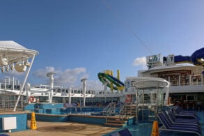 Pooldeck