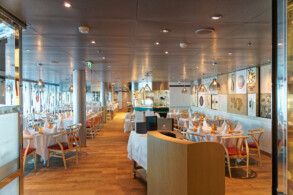 Club Orange Restaurant