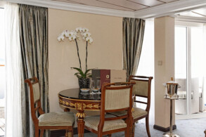 Vista Suite 6003