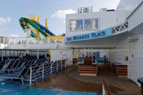 Pooldeck