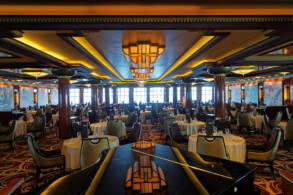 Hauptrestaurant Grand Pacific
