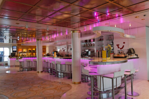TUI Bar